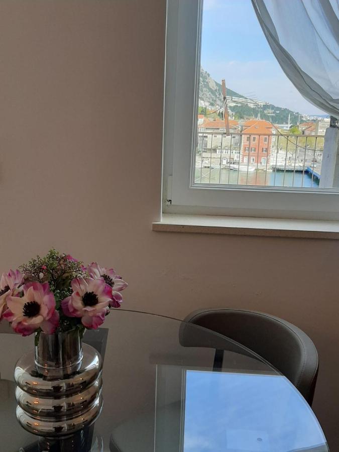 דירות אומיס Penthouse Maremonte מראה חיצוני תמונה